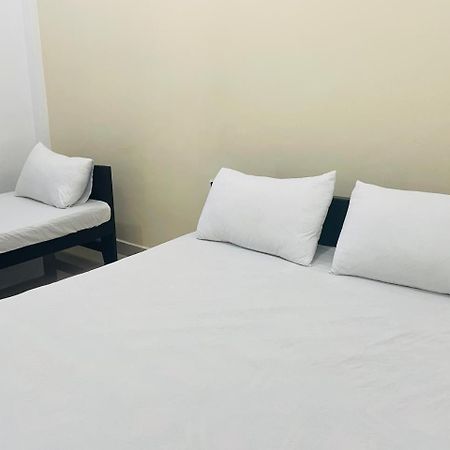 Natraj Guest House Trincomalee Ngoại thất bức ảnh