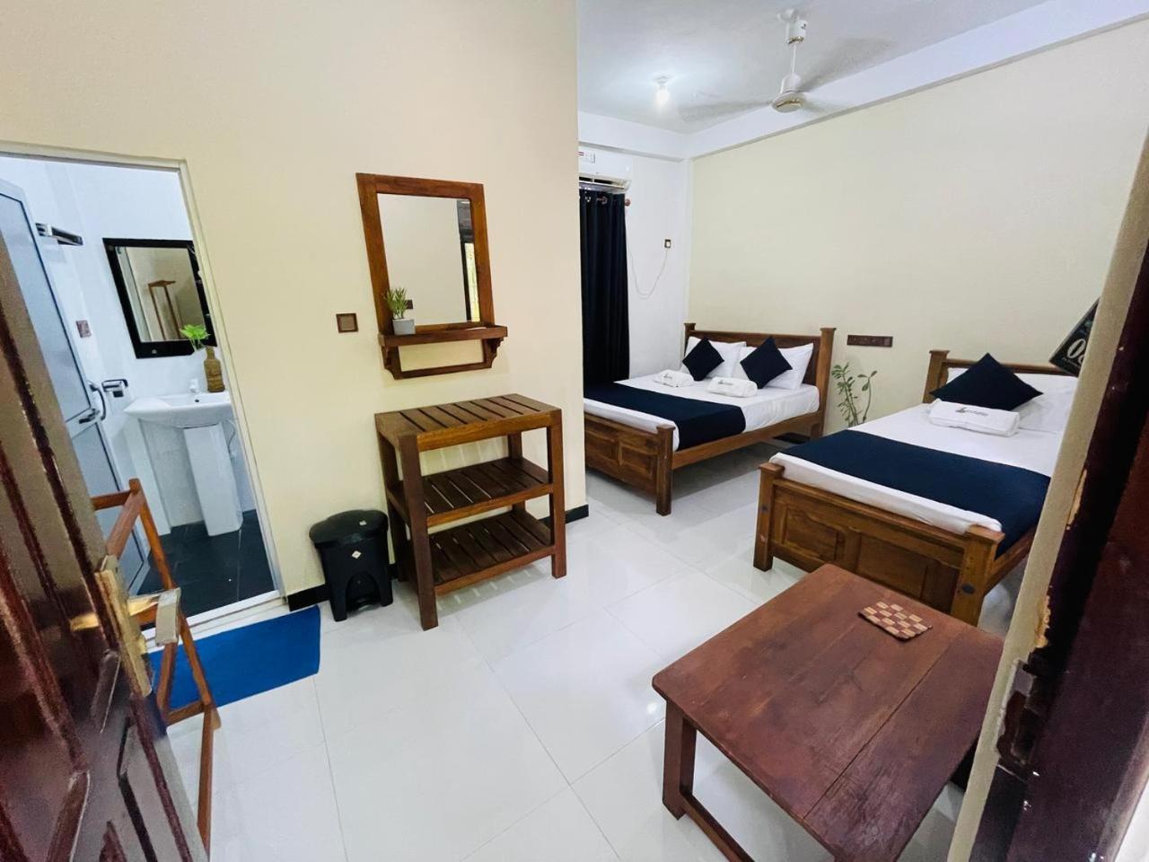 Natraj Guest House Trincomalee Ngoại thất bức ảnh