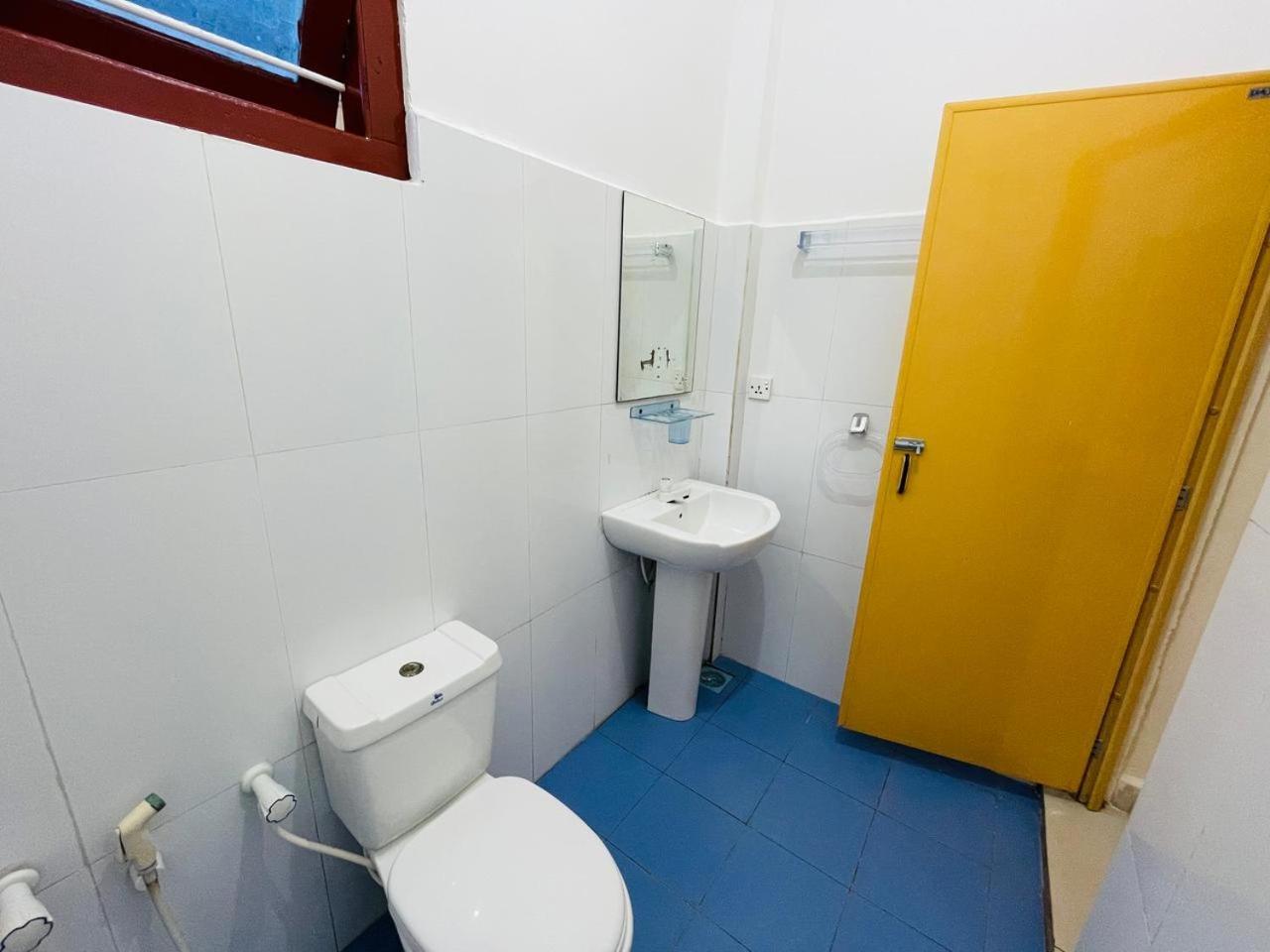 Natraj Guest House Trincomalee Ngoại thất bức ảnh